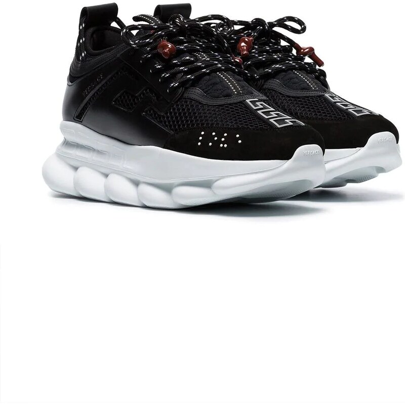 Versace sneakers chain reaction - nero farfetch lacci neri - Stileo.it